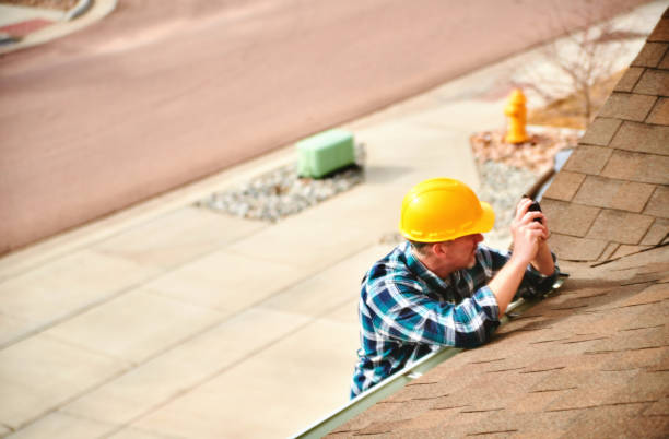 Best Affordable Roofing Company  in Le Claire, IA
